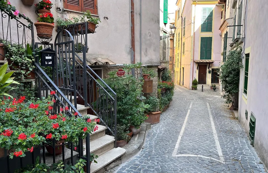 Albergo Diffuso Locanda Specchio Di Diana-1
